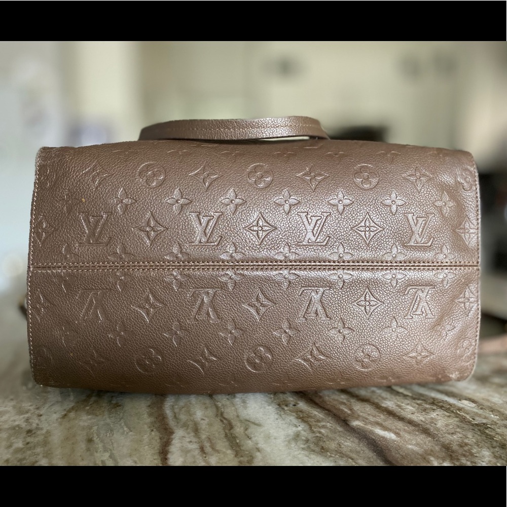 LOUIS VUITTON Empreinte Lumineuse PM Bag - Picture 10 of 14